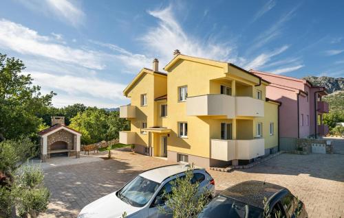Gorgeous Apartment In Starigrad - Location saisonnière - Starigrad-Paklenica