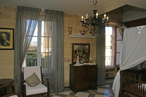 Luciano Valletta Boutique, Valletta (fotografie 7)