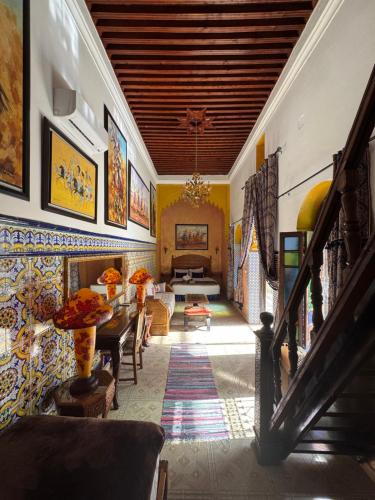 RIAD ESMERALDA By Dar Ouezzani 4