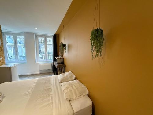 Suite Jaune #4#- Douceur & confort-self check-in in รูเบ