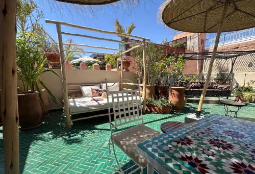 Riad Zeitoun Palace - Tap to explore photos