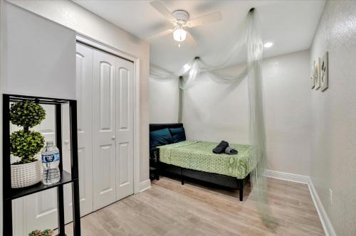 10 Minutes to Downtown AC, Free Parking in Tampa, USA
