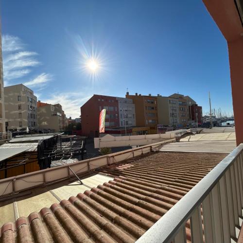 View, Sejour haut de gamme climatise, spacieux, grand confort et terrasse, en famille ou entre amis near A la Table de Geraldine
