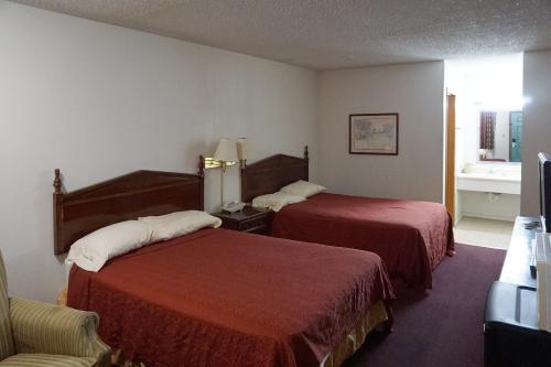 OYO Hotel Altus N Main St - image 12