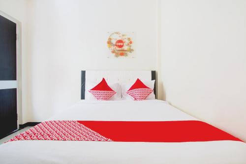 Deluxe Double Room image 7