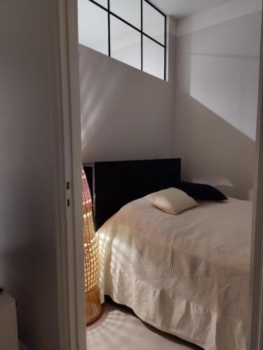 Urban & Stylish 1BR by the metro, Helsinki (photo 6)