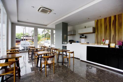 Lobby, The Regia Tambun By Ultimo in Tambun Selatan