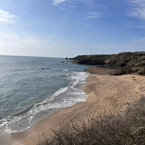 Beach, Sejour haut de gamme climatise, spacieux, grand confort et terrasse, en famille ou entre amis near A la Table de Geraldine