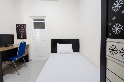 OYO Life 3531 Wisma Eka - image 5