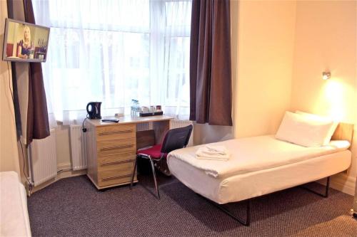 OYO Central Hotel Golders Green - image 14