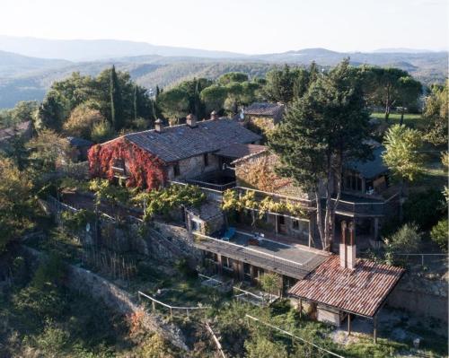 Зовнішній вигляд готелю, Tirisondola - La Capanna in Чіусдіно