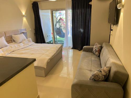 Studio with stunning view in Vernada Sahl Hasheesh