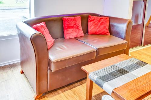 OYO Blue Inn - image 3