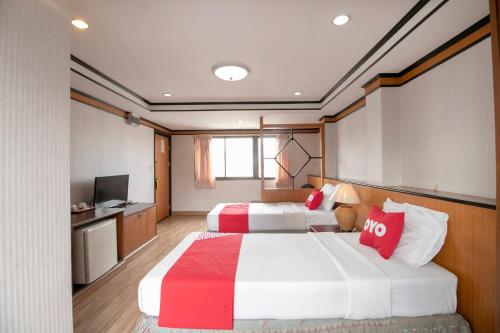 room detail thumbnail 0