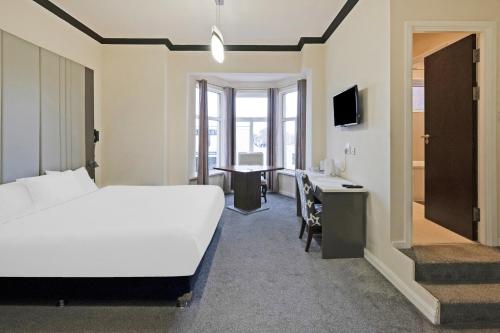 OYO The Baltimore Hotel in Middlesbrough