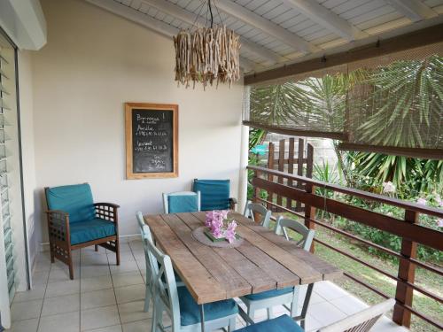 Charmante villa avec accès direct à la mer (Charmante villa avec acces direct a la mer) in Plessis-Nogent