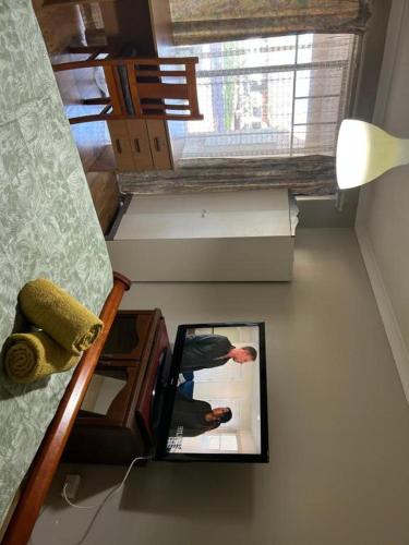 lovely double room share bathroom and kitchen in 坎寧韋爾