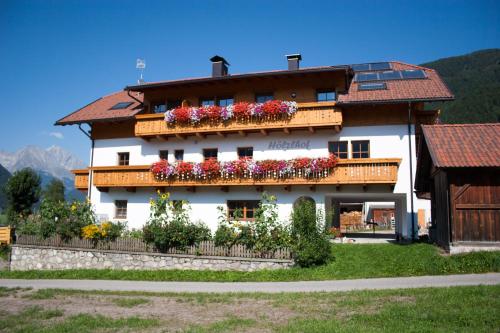 Hölzlhof Apartments - Rasun di Sopra