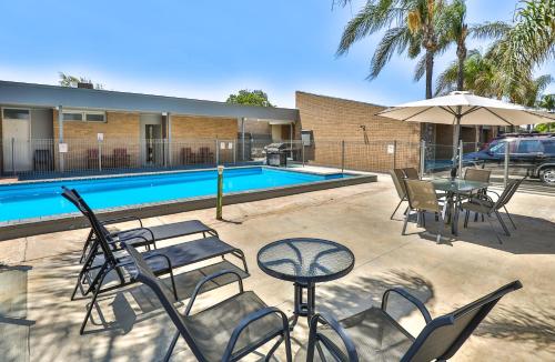 Úszómedence, Cottonwood Motor Inn near Mildura repülőtér