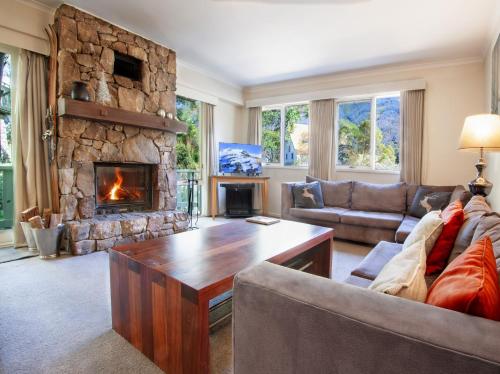 Superior Chalet