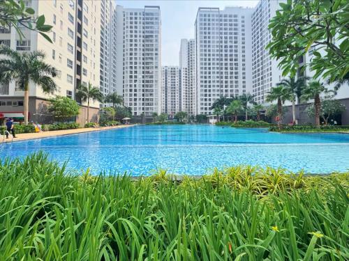 9Trip Stay in Sunrise Riverside