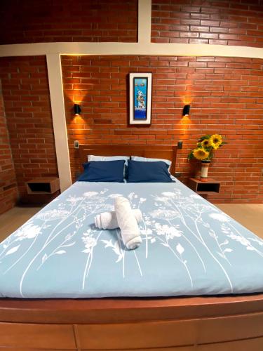 The Lookout Hideaway