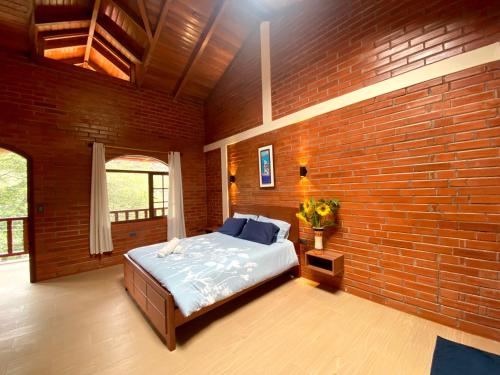 The Lookout Hideaway