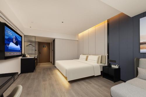 Executive Double Room image 2