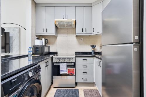 Studio Haven with Pool, Tennis and Kid's Playground near Ibn Battuta Metro Station