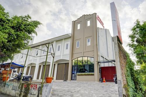 入口, O河旅館瑪里奧博羅 (Hotel O River inn Malioboro) in 維羅布拉揚