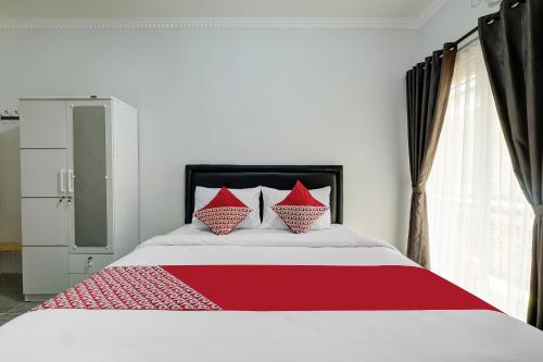 Standard Double Room image 4