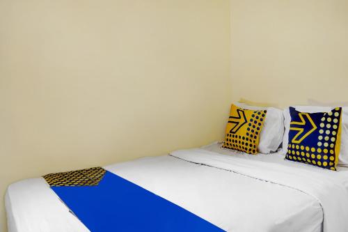 Budget Double Room image 6