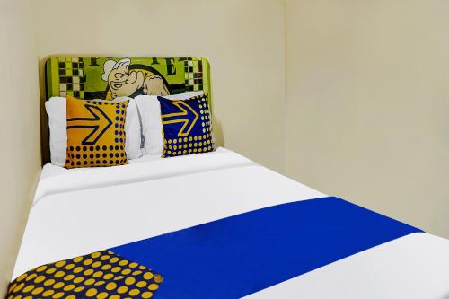 Budget Double Room image 9