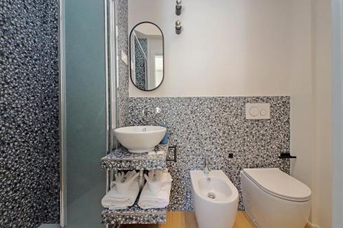 YCH-Eleganza e confort vicino metro re di Roma, Řím (fotografie 7)