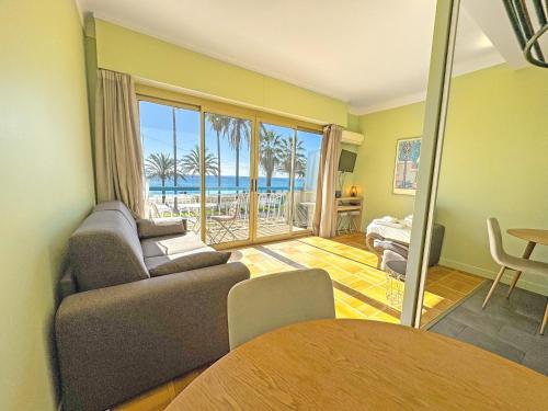 Lounge/area TV in comune, PROMENADE HOLIDAY - SUFFREN BEACH in Fabron