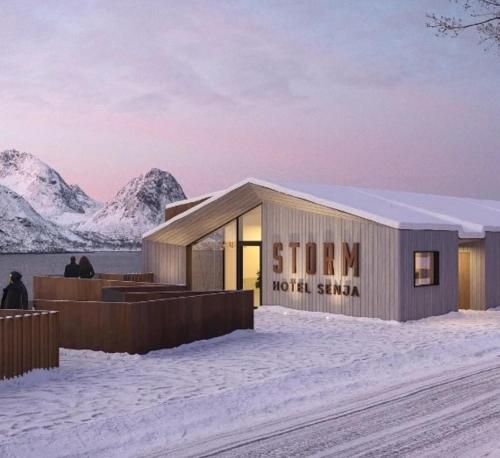 Storm Hotel Senja in Fjordgard