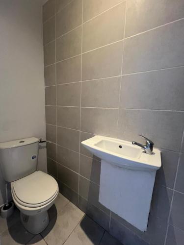 Hotel THEFFA in Marseille