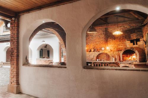 設施, Südburgenland Vierkanthof (Sudburgenland Vierkanthof) in 耶內爾斯多夫鎮中心