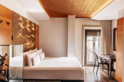 Executive Double or Twin Room image 2