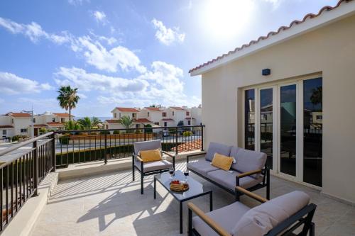 Cielo Luxury Villa by Nomads - Walk to Coral Bay, Pegeia (fotografie 6)
