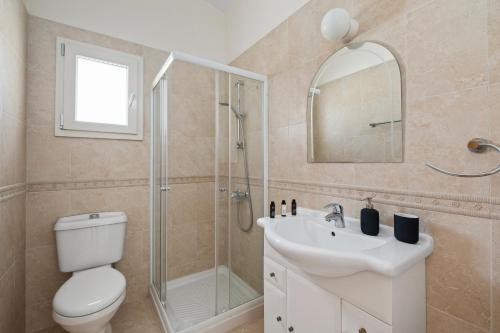 Cielo Luxury Villa by Nomads - Walk to Coral Bay, Pegeia (fotografie 7)
