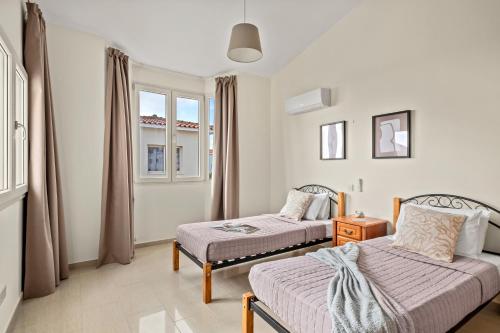 Cielo Luxury Villa by Nomads - Walk to Coral Bay, Pegeia (fotografie 9)