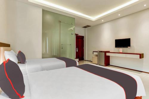 Delxue Twin Room image 5