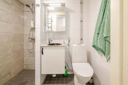 Helsinki, Private free parking, super easy to city centre and airport, Helsinki (zdjęcie 9)