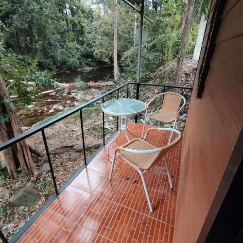 Phen's House in Salak Khok Bay