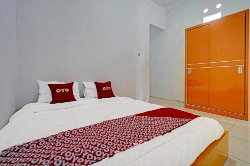 Standard Double Room image 10