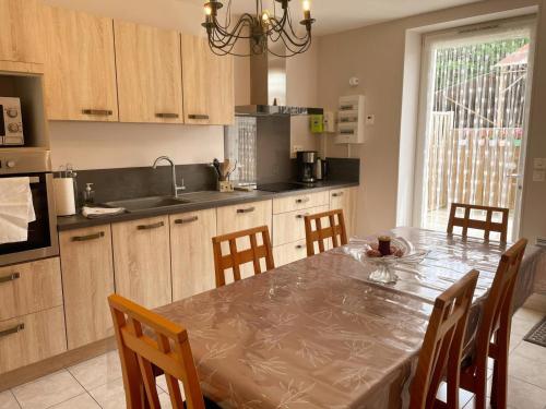 Gîte confortable avec Wi-Fi, proche Zoo de Beauval et châteaux de la Loire - FR-1-491-458 (Gite confortable avec Wi-Fi, proche Zoo de Beauval et chateaux de la Loire - FR-1-491-458) in Meusnes