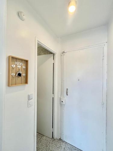 Studio devant la gare Saint-Charles, Marseille (Foto 10)