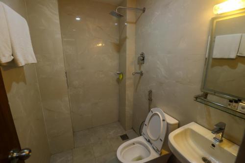 Deluxe Double Room image 1
