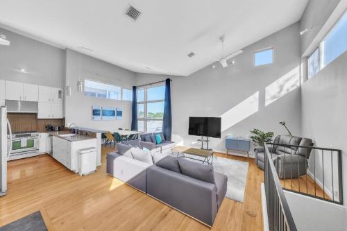 Modern Comfort in the Heart of Museum District townhouse